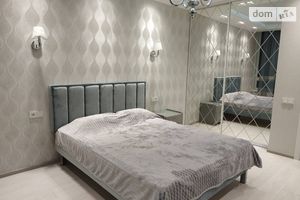 Продається 2-кімнатна квартира 58 кв. м у Одесі