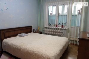 Продается 2-комнатная квартира 74.7 кв. м в Одессе