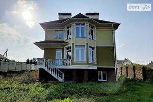 Продається будинок 2 поверховий 325 кв. м з балконом