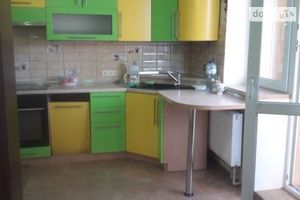 Продається 3-кімнатна квартира 93 кв. м у Дніпрі