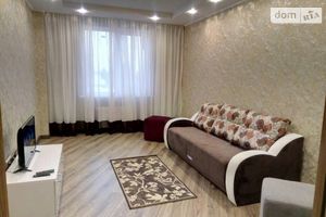 Сдается в аренду 1-комнатная квартира 38 кв. м в Днепре