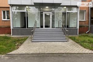 Здається в оренду приміщення вільного призначення 54 кв. м в 5-поверховій будівлі