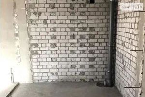 Продається 4-кімнатна квартира 107 кв. м у Дніпрі