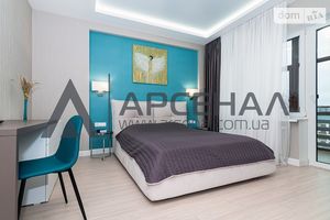 Продается 3-комнатная квартира 105 кв. м в Запорожье