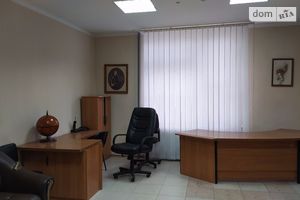 Продається офіс 70 кв. м в житловому фонді