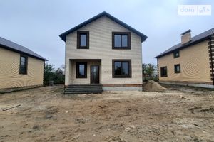 Продается дом на 2 этажа 130 кв. м с участком