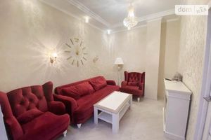 Продається 3-кімнатна квартира 71 кв. м у Одесі