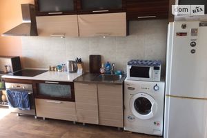 Продається будинок 2 поверховий 40 кв. м з садом