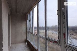 Продається 1-кімнатна квартира 45.3 кв. м у Івано-Франківську