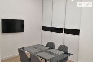 Продается 2-комнатная квартира 45.5 кв. м в Одессе