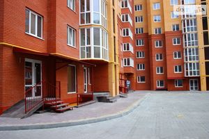 Продается помещения свободного назначения 43 кв. м в 10-этажном здании