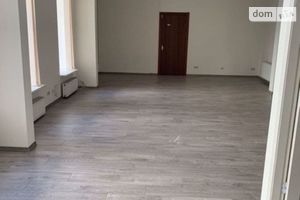 Сдается в аренду офис 100 кв. м в бизнес-центре