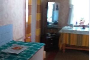 Продається одноповерховий будинок 64 кв. м з подвалом