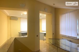 Здається в оренду нежитлове приміщення в житловому будинку 130 кв. м в 2-поверховій будівлі