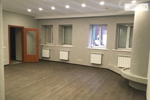 Сдается в аренду офис 75 кв. м в административном здании