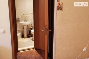 Продається 1-кімнатна квартира 32 кв. м у Мелітополі
