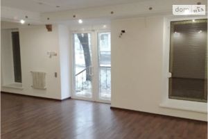 Продается торгово-развлекательный комплекс 40 кв. м в 5-этажном здании
