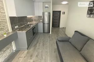 Продається 1-кімнатна квартира 42 кв. м у Дніпрі