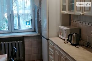 Продается 3-комнатная квартира 88 кв. м в Днепре