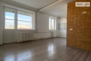Продается 2-комнатная квартира 46 кв. м в Днепре