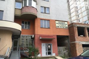 Сдается в аренду кафе, бар, ресторан 220 кв. м в 14-этажном здании