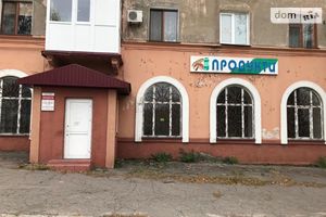 Продается нежилое помещение в жилом доме 250 кв. м в 5-этажном здании