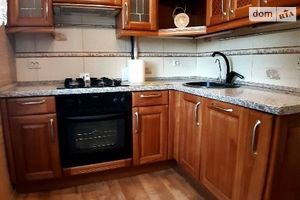 Продається 3-кімнатна квартира 70 кв. м у Дніпрі