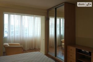 Продается 1-комнатная квартира 51.3 кв. м в Киеве