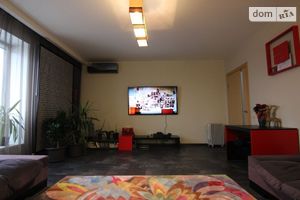 Продається 2-кімнатна квартира 73 кв. м у Дніпрі