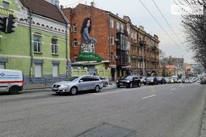 Продається 2-кімнатна квартира 48 кв. м у Дніпрі