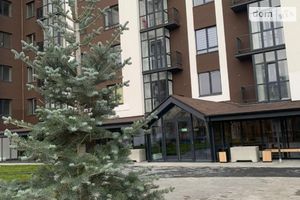 Продается 3-комнатная квартира 87.3 кв. м в Ровно