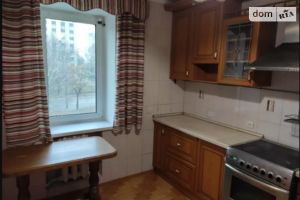 Продається 2-кімнатна квартира 50 кв. м у Рівному