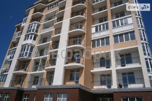 Продается 1-комнатная квартира 26 кв. м в Киеве