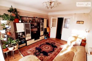 Продается 3-комнатная квартира 69 кв. м в Днепре