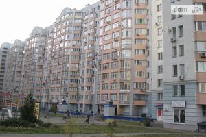 Продается 6-комнатная квартира 196 кв. м в Киеве