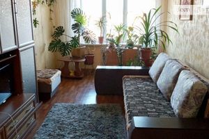 Продается 3-комнатная квартира 57.5 кв. м в Полтаве
