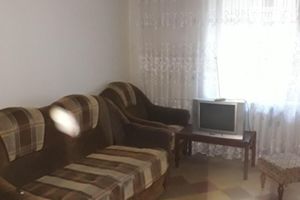 Продается 4-комнатная квартира 75 кв. м в Хмельницком