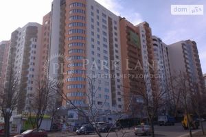 Продается 1-комнатная квартира 44 кв. м в Киеве