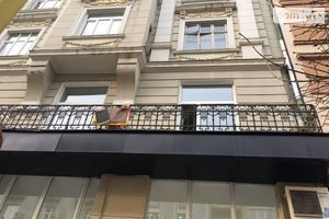 Здається в оренду приміщення вільного призначення 116 кв. м в 4-поверховій будівлі