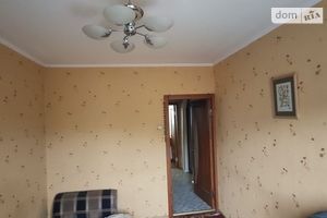 Продается 3-комнатная квартира 67 кв. м в Днепре