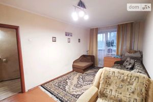 Продається 1-кімнатна квартира 30 кв. м у Рівному