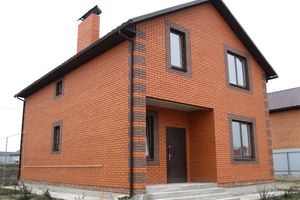 Продается дом на 2 этажа 128 кв. м с балконом