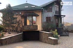 Продается дом на 2 этажа 390 кв. м с террасой