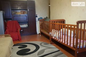 Продається 3-кімнатна квартира 55.5 кв. м у Хмельницькому