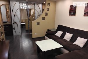 Продается 3-комнатная квартира 64 кв. м в Днепре
