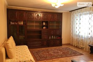 Продается 2-комнатная квартира 72 кв. м в Одессе