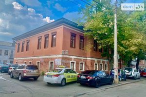 Продається адміністративна будівля 454 кв.м