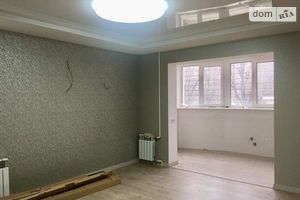 Продається 4-кімнатна квартира 84 кв. м у Одесі
