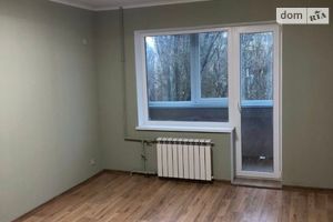 Продается 1-комнатная квартира 40 кв. м в Днепре