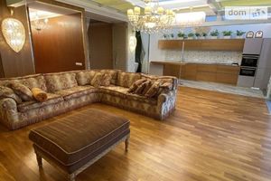Сдается в аренду 3-комнатная квартира 150 кв. м в Днепре
